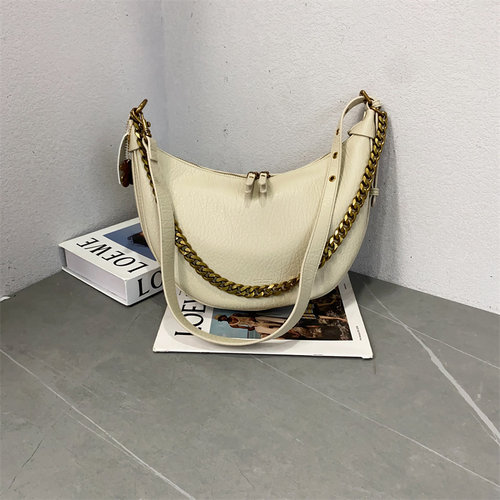 娜飞儿半圆马鞍包荔枝纹单肩斜跨