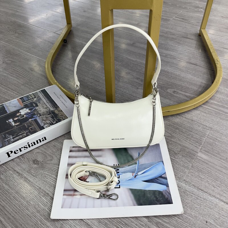 2026新款时尚油蜡皮马鞍包简约纯色腋下包链子手提包质感斜跨包女
