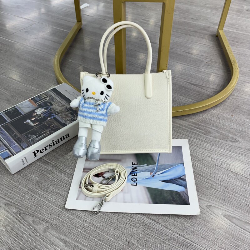 2026新款时尚荔枝纹软皮水桶包简约纯色百搭手提包质感单肩斜跨包