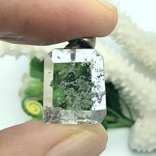 天然水晶绿幽灵原石打磨吊坠挂件男女款鬼佬财神一物一图A48-23