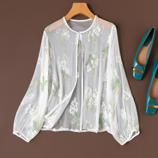 夏 半透视白色真丝顺纡乔其绣花防晒披肩开衫 轻盈若羽 灵动小花