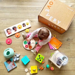 lovevery租赁 蒙氏益智早教盒子玩具 儿童宝宝礼物海淘出租代购