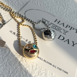 区区欧阳同款笑脸吊坠项链女设计感小众时尚轻奢高级感配饰锁骨链