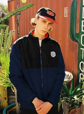 潮物Woo Butter Goods  Reversible Jacket 两面穿仿羊羔绒棉服潮