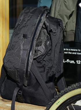 国内现货 Meanswhile Ultraweave ™ Outside 25AW多功能双肩背包