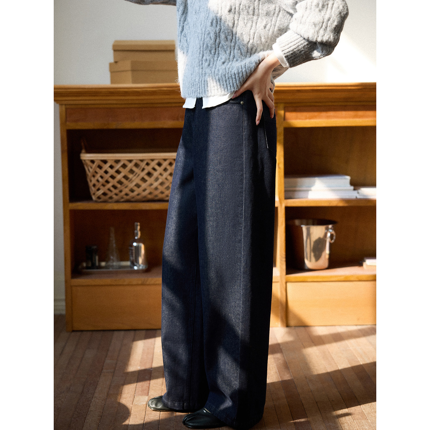 「MISAZ」显瘦神裤！质感薄绒复古原色牛仔裤 高腰窄腿直筒长裤