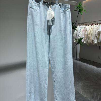 欧货清爽高腰显瘦直筒裤女牛仔裤