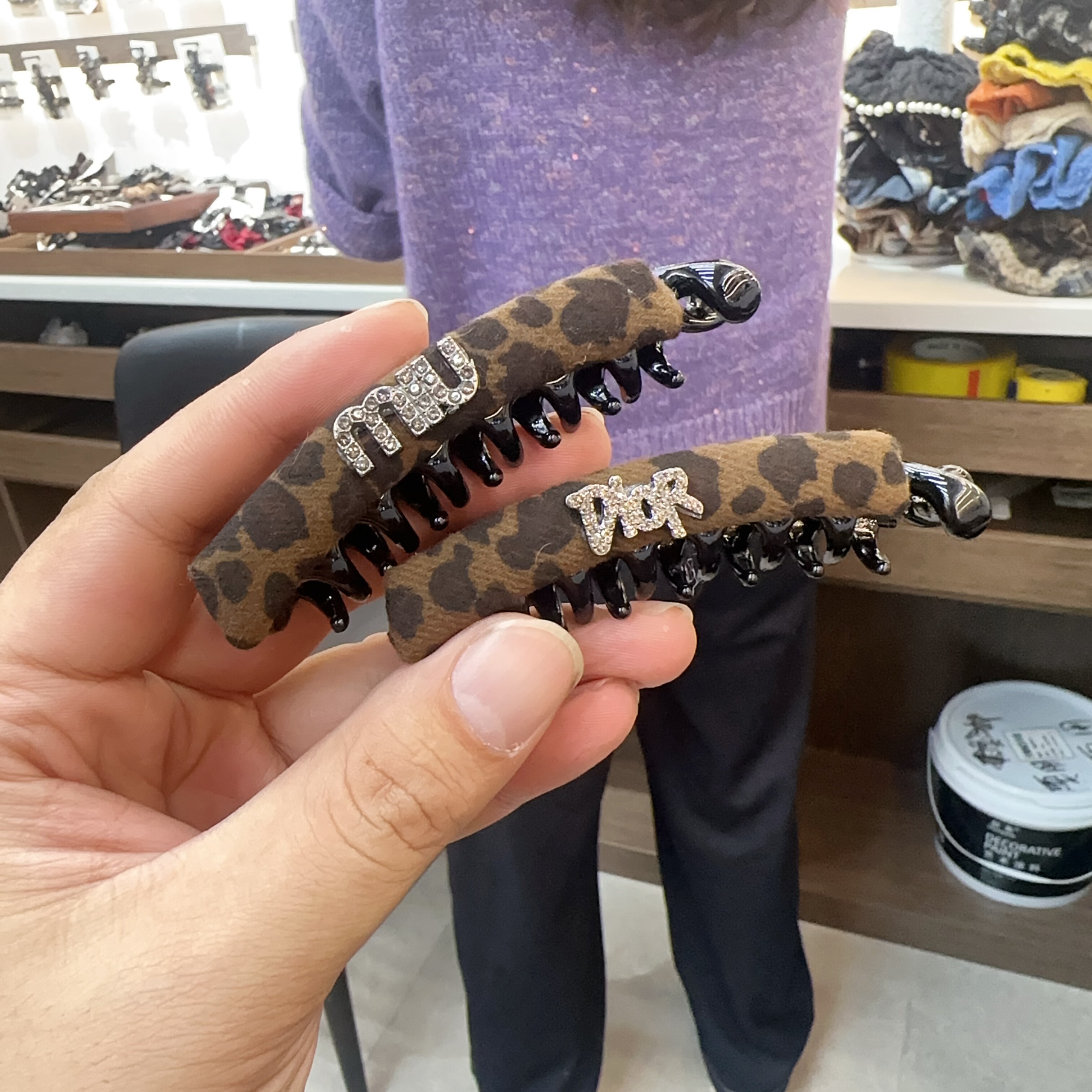 原创正版发饰随机C2007（满15元优先发货）