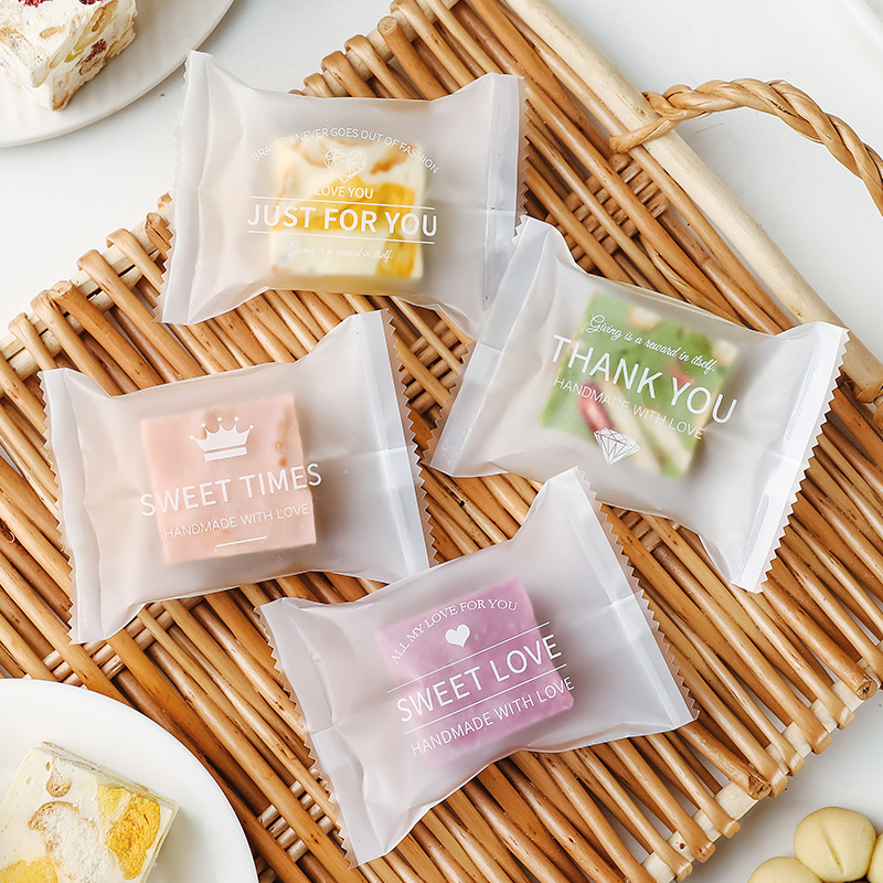 雪花酥包装袋新年机封袋烘焙奶枣牛轧糖曲奇饼干糖果纸糖纸袋子盒