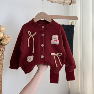 女童毛衣开衫外套宝宝秋冬新款洋气小熊蝴蝶结圆领针织衫红色上衣