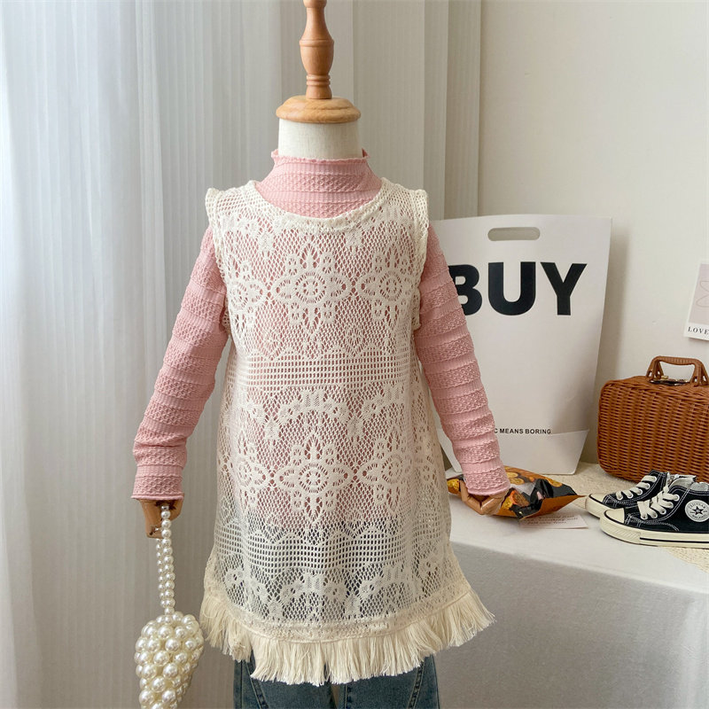 女童春款套装宝宝春秋季新款时髦洋气打底衫蕾丝背心裙镂空上衣