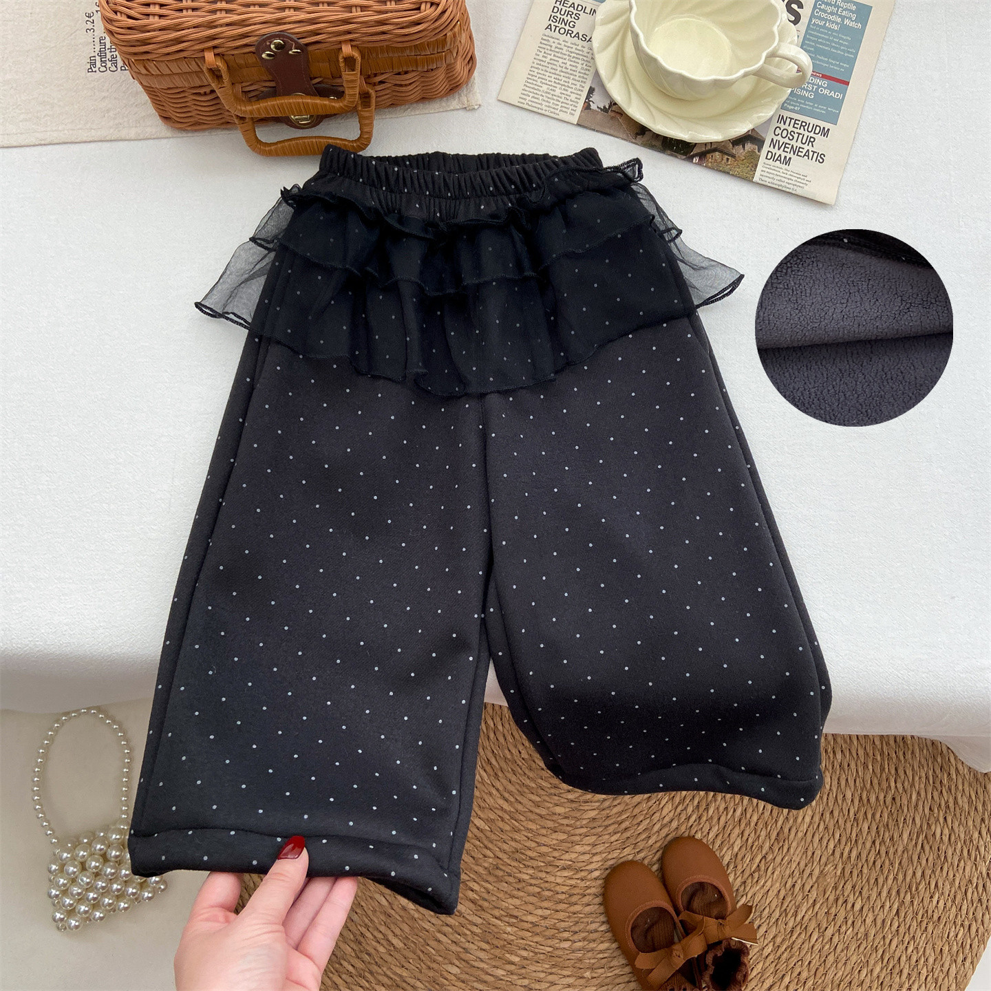 女童冬季新款洋气宝宝毛呢直筒裤黑色长裤加绒阔腿裤圆点屁帘裤子