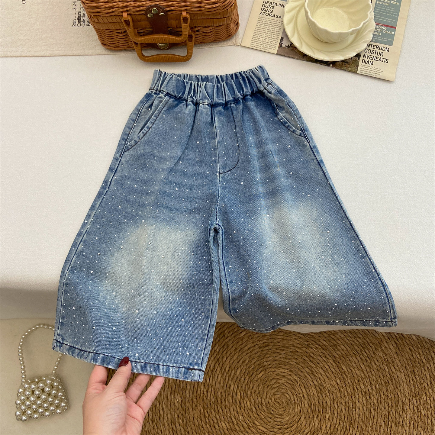 女童裤子夏薄款宝宝韩系洋气夏季时髦亮闪烫钻九分裤阔腿裤牛仔裤