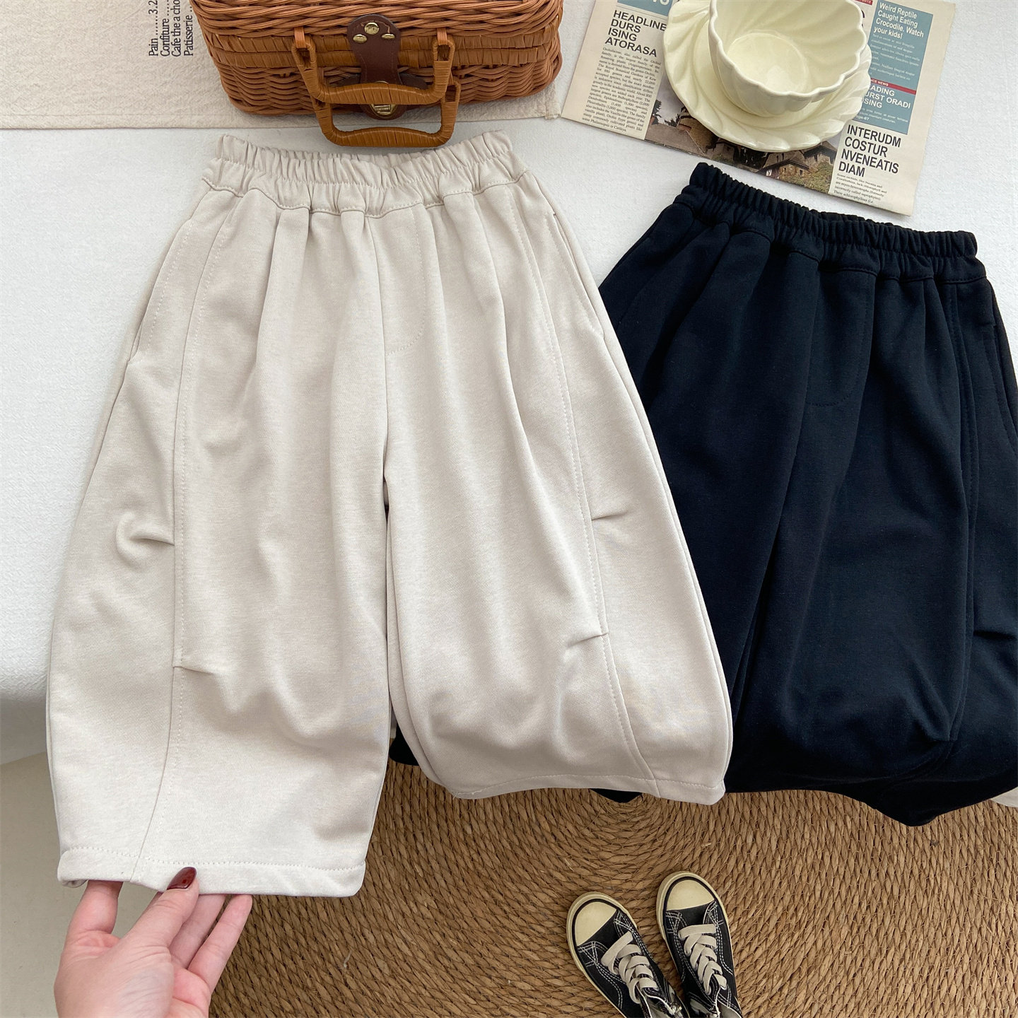 女童裤子宝宝韩系洋气春秋季新款时尚弯刀裤黑色米白色卫裤长裤潮