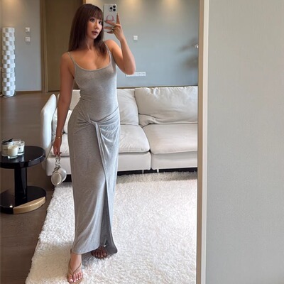 修身腰部扭结包身吊带连衣裙