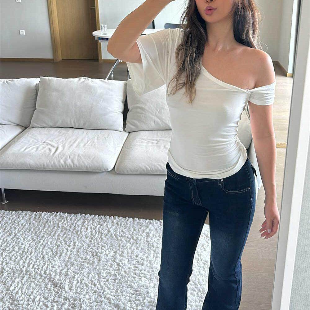 欧美辣妹纯欲斜露肩短袖T恤女设计感小众不规则修身显瘦打底上衣,女装/女士精品,T恤,淘宝优惠券,粉丝福利购,淘宝优惠卷