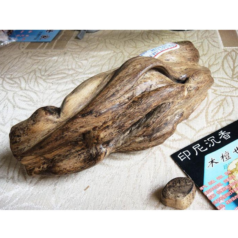 印尼沉香黑油原木摆件沧桑岁月 典藏索龙岛黑油沉香木雕刻收藏品