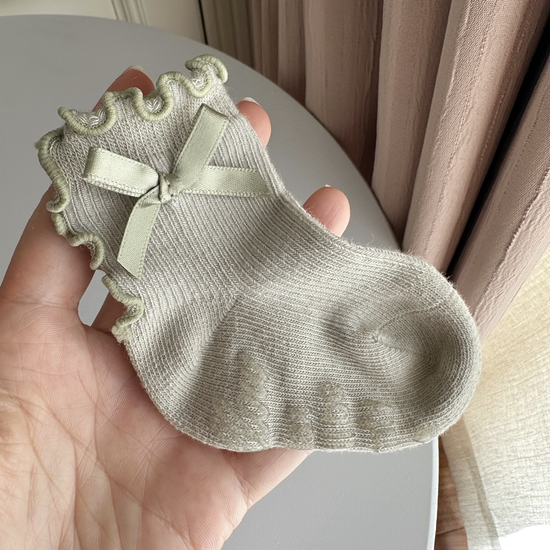 roubaby初生婴儿女宝宝公主木耳花边袜不嘞腿春秋袜绿色对目新款