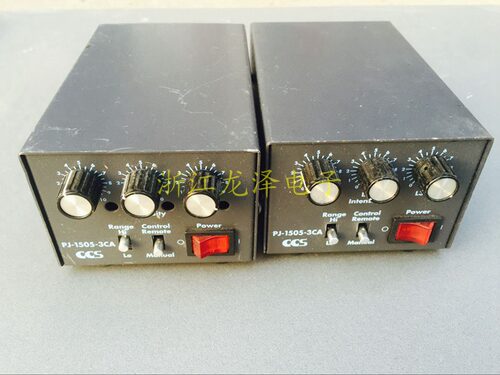 日本CCS PJ-1505-3CA 220V进 5.5V出12W LED可调光源电源3路
