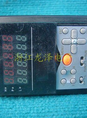 日本产OMRON 欧姆龙 ZS-LDC11 控制器