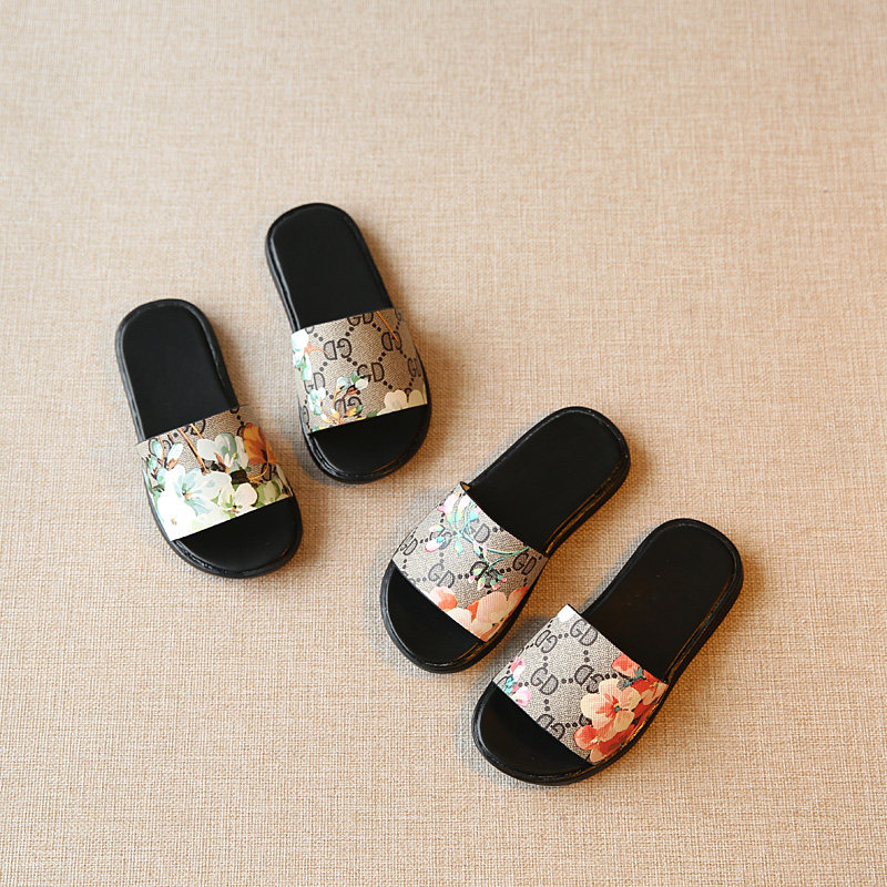 Pantoufles enfants en autre pour été - semelle caoutchouc - Ref 987218 Image 1