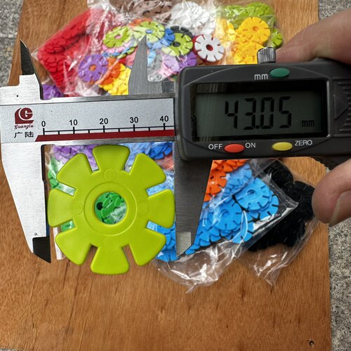 益智拼插加厚幼儿园大号桌面玩具