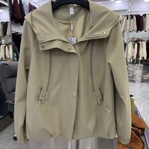 2026春季新款长袖连帽时尚短款外套上衣休闲女装妈妈装夹克外套潮