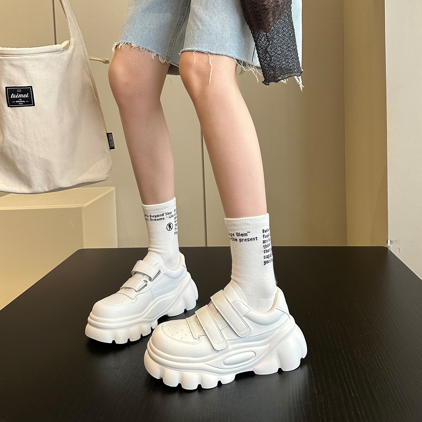 爆款强推~真皮厚底增高小白鞋女
