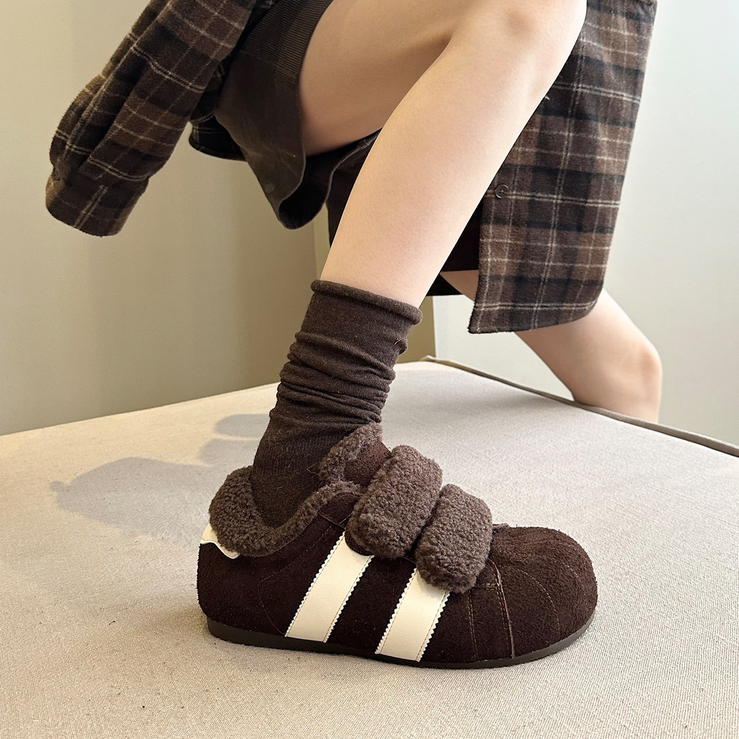 大长腿来了冬季加绒德训鞋