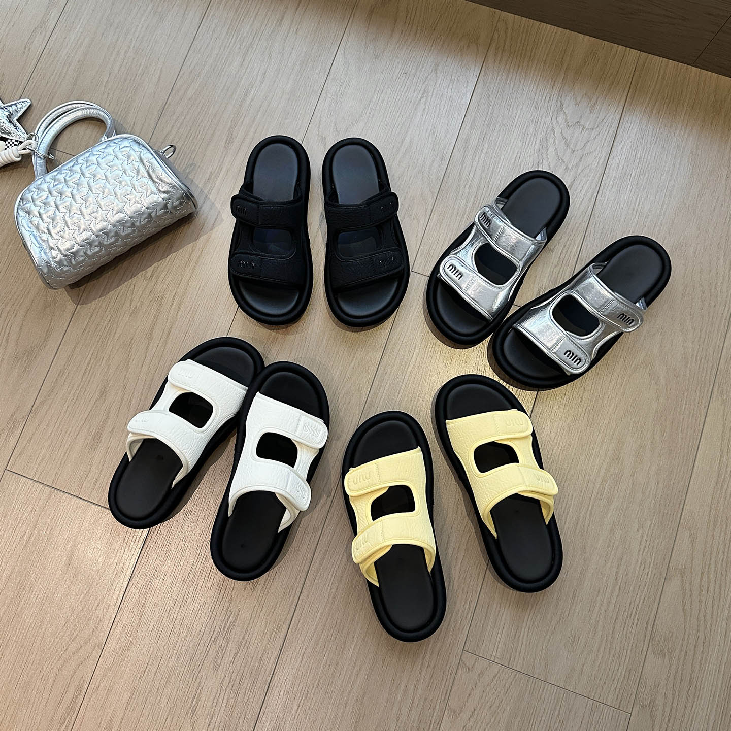 魔术贴软底踩屎感拖鞋女2025新款