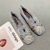 刺绣花朵呢子布复古方头软底豆豆鞋 女2025年新款 一脚套加绒毛毛鞋