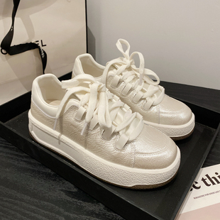 松糕厚底圆头运动鞋 气质简约百搭真皮系带休闲板鞋 韩版 2026年新款