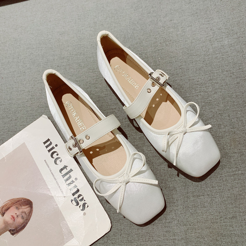 一字皮带扣复古方头低跟玛丽珍鞋女2025年新款蝴蝶结缎面软底单鞋,女鞋,浅口单鞋,淘宝优惠券,粉丝福利购,淘宝优惠卷
