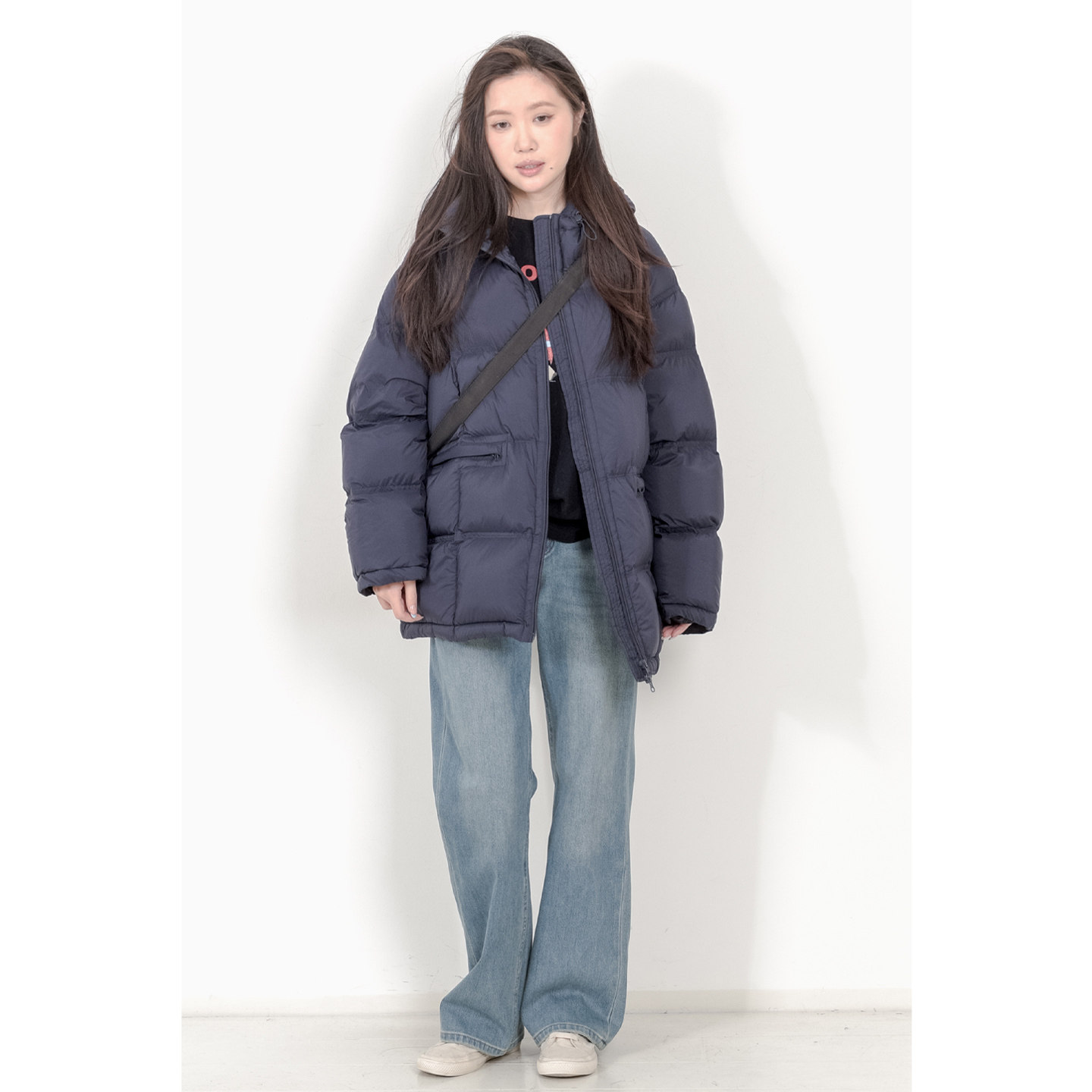 KNgs 冬季复古风简约纯色宽松连帽中长款泡芙90面包羽绒服外套女