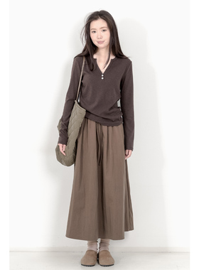 KNgs 秋季简约复古风设计感修身显瘦正肩长袖v领打底衫t恤女上衣