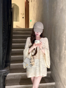 T裙针织镂空上衣 特种羊毛纱线花针肌理八分喇叭袖 YIKOwow 新品