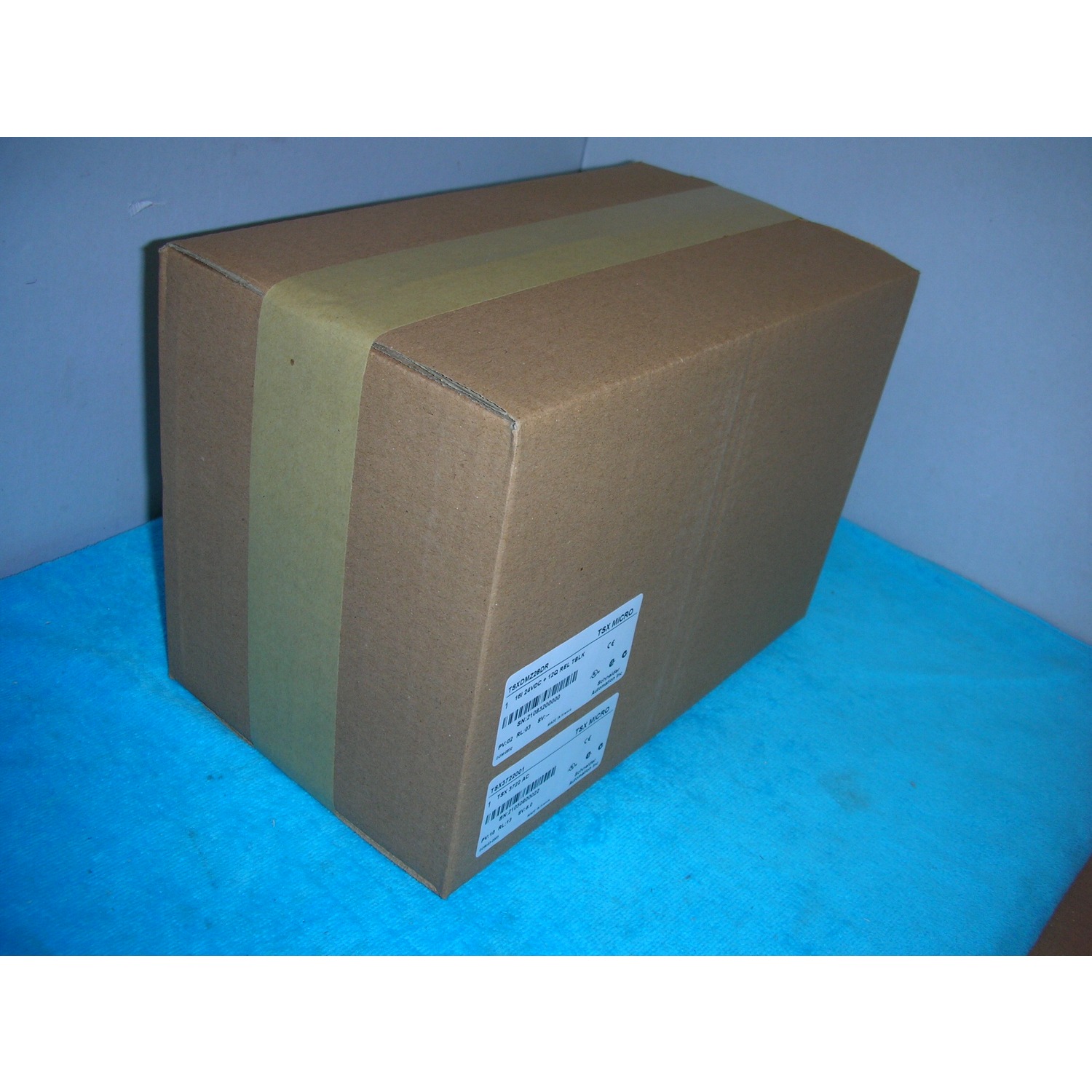 TSX3722001  + TSXDMZ28DR  询价