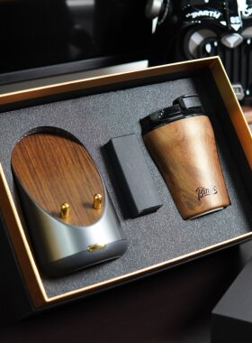 商务礼物公司定制礼品送男同事入职周年创意会议单位年会伴手礼