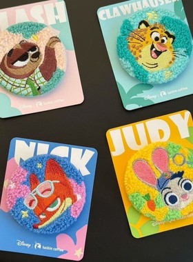 新款瑞幸联名疯狂动物城第二弹周边刺绣冰箱贴自制高颜值收藏纪念