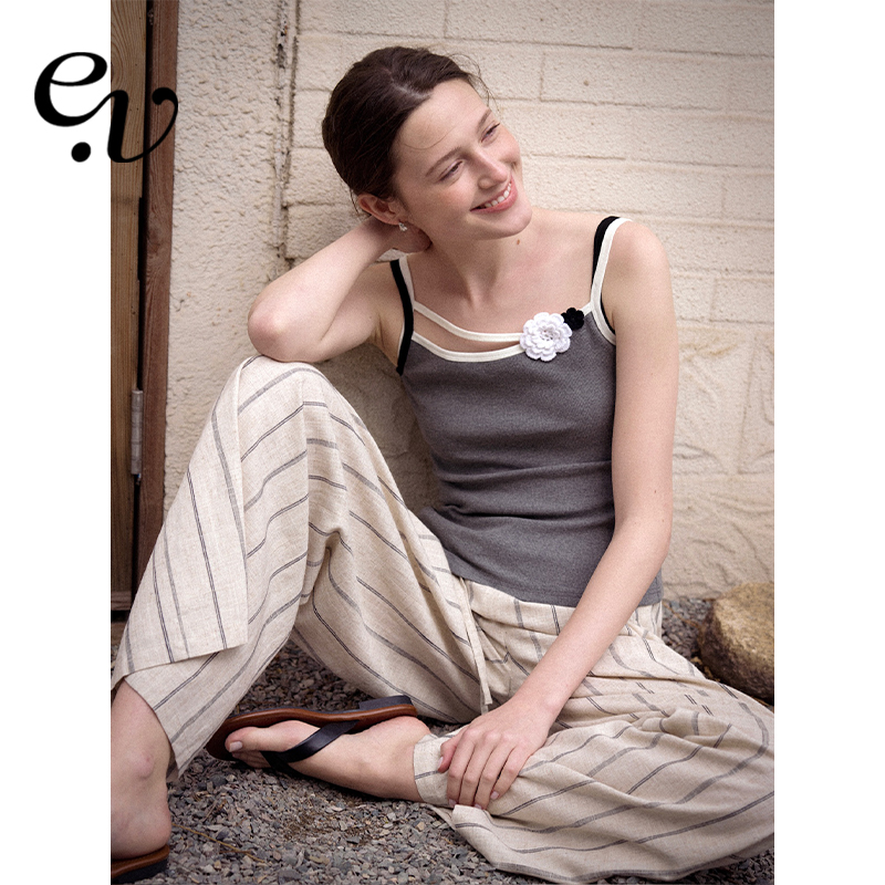 Even Vintage | 精梳棉混纺 夏季百搭不对称撞色肩带花朵吊带背心