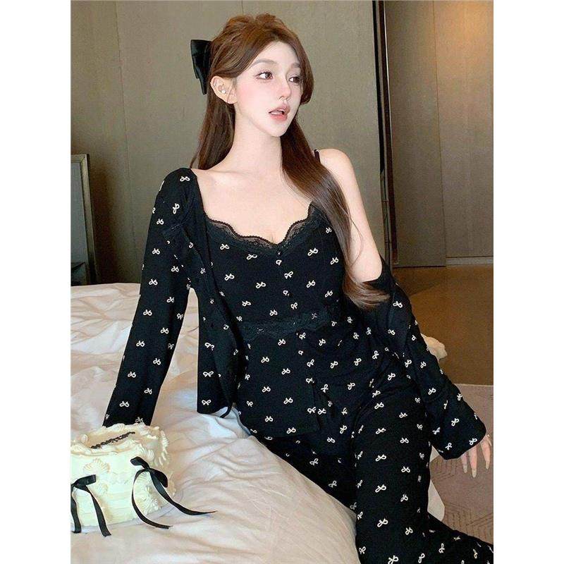 睡衣女款春秋黑色性感蕾丝莫代尔棉吊带长袖三件套装带胸垫家居服