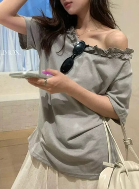 韩系木耳边斜领一字肩短袖t恤女夏季新款设计感宽松显瘦露肩上衣