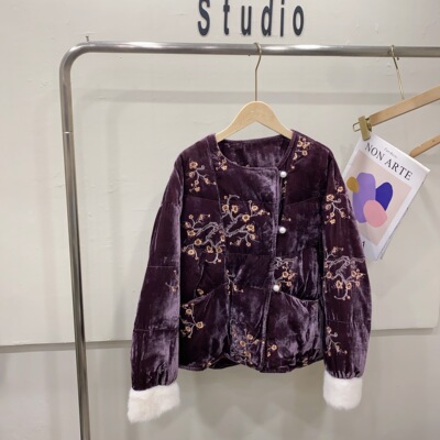 2025冬季新款新中式国风提花刺绣鹅绒羽绒服进口水貂毛短款女外套