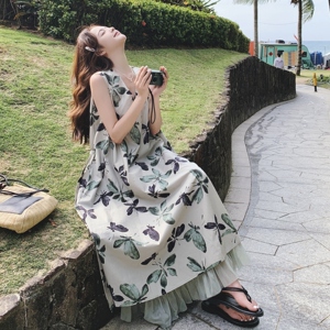 新中式蝴蝶印花无袖连衣裙女2025夏季新款超好看复古气质背心长裙图片