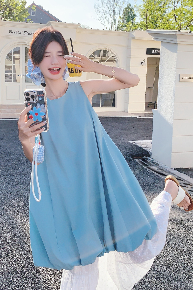 法式蓝色无袖背心连衣裙阔腿裤两件套女夏季2025新款气质花苞短裙,女装套装/套裙,2C069