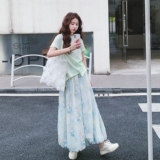 设计感不规则T恤套装裙女2025年夏季新款超好看碎花半身裙两件套，女装套装/套裙，2C069