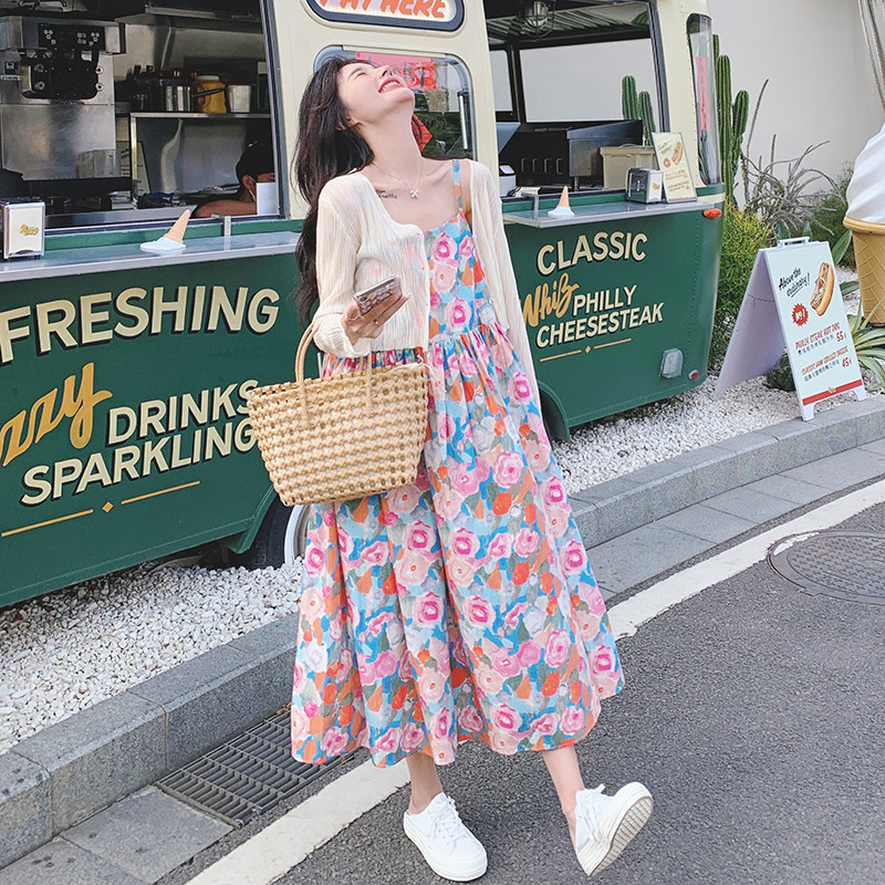多巴胺碎花吊带裙女2025夏季新款法式钓系约会裙长裙子,女装套装/套裙,2C069