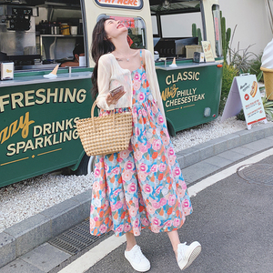 多巴胺碎花吊带裙女2025夏季新款法式钓系约会裙长裙子图片