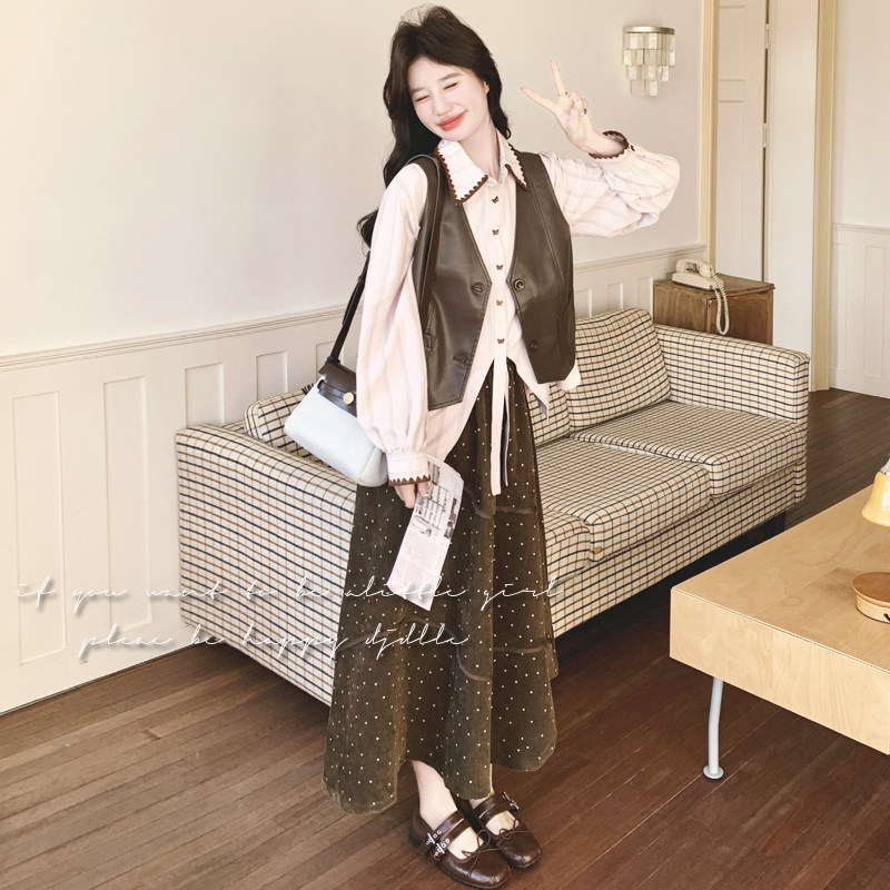 【】粉色条纹衬衫+波点半身裙+PU马甲3件套6088-P225K368,女装套装/套裙,2C069