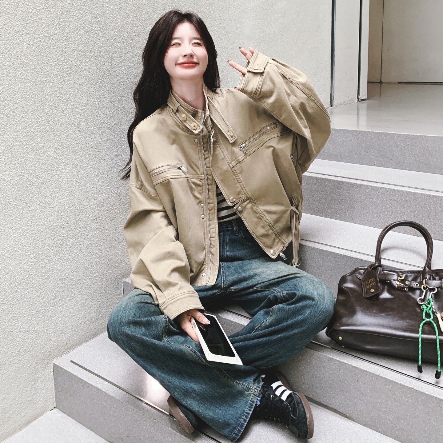 奶茶色高级感休闲工装外套女2025春秋季新款韩版宽松显瘦夹克上衣,女装短外套,2C069